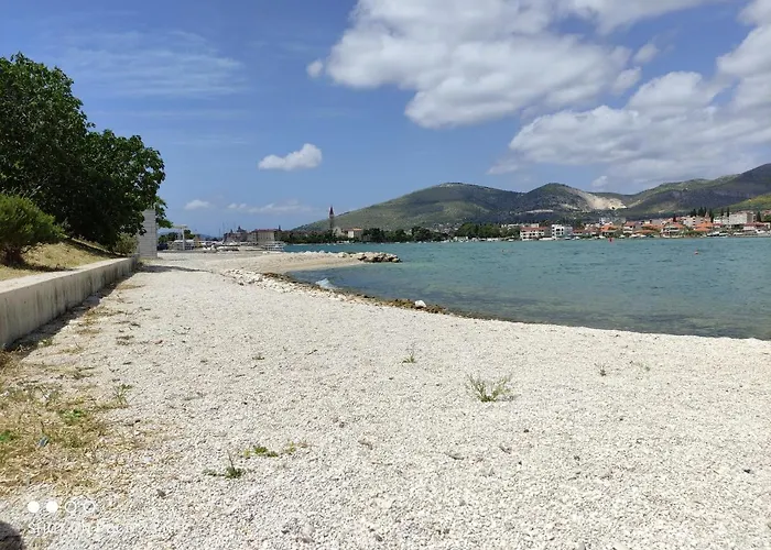 Ella Apartament Trogir