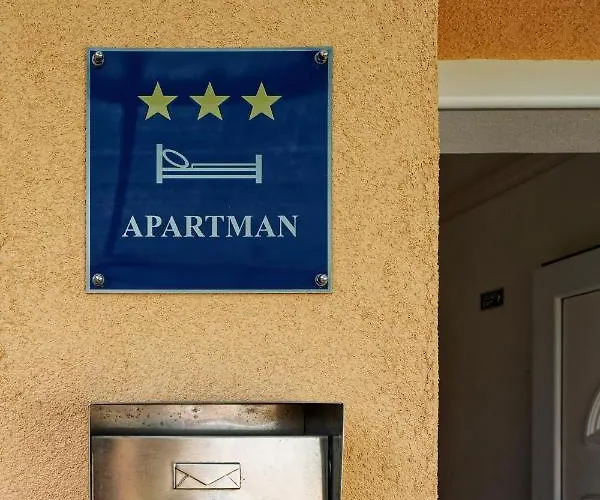 Apartament Ella *