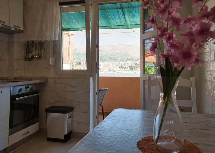 Ella Apartament Trogir